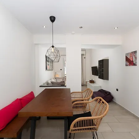 Modern Apartment In Thiseio With Balcony Athene Buitenkant foto