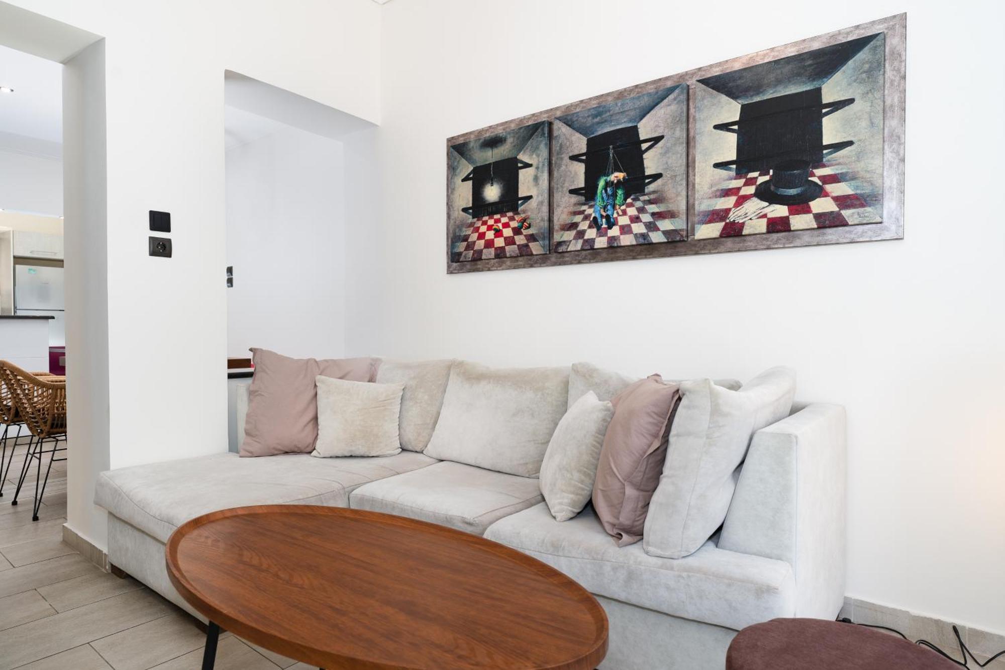 Modern In Thiseio With Balcony Apartment Athens
