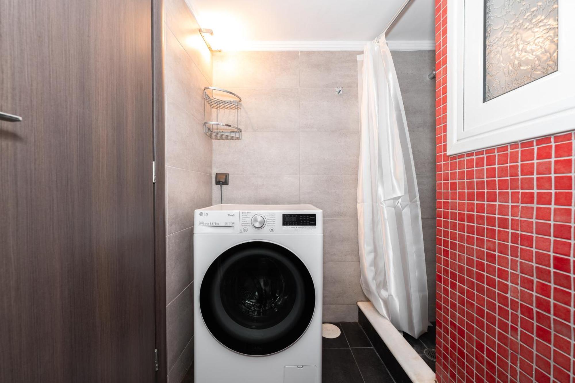 Modern In Thiseio With Balcony Apartment Athens