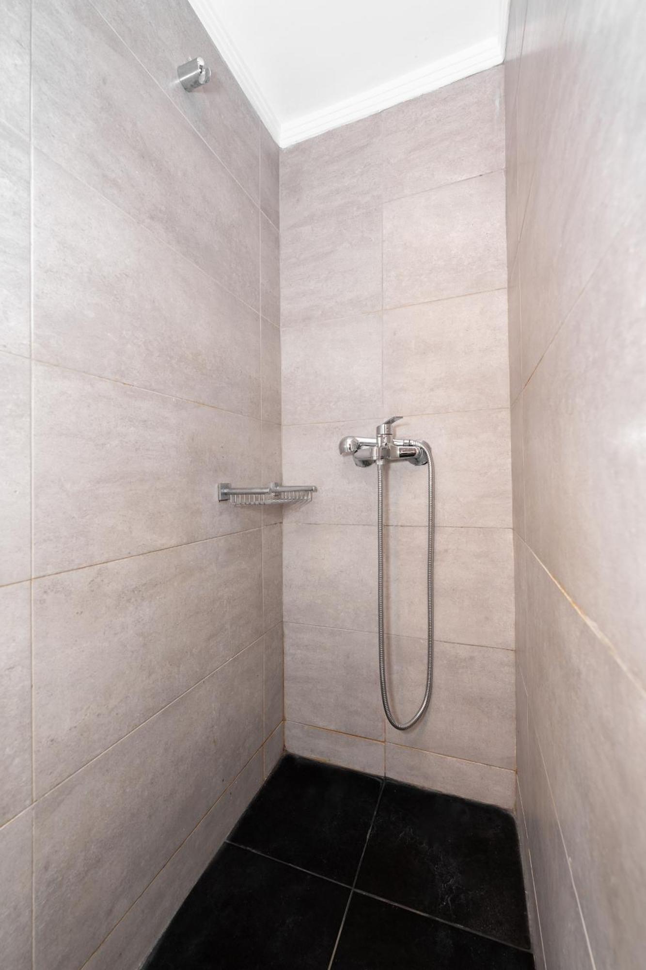 Modern In Thiseio With Balcony Apartment Athens