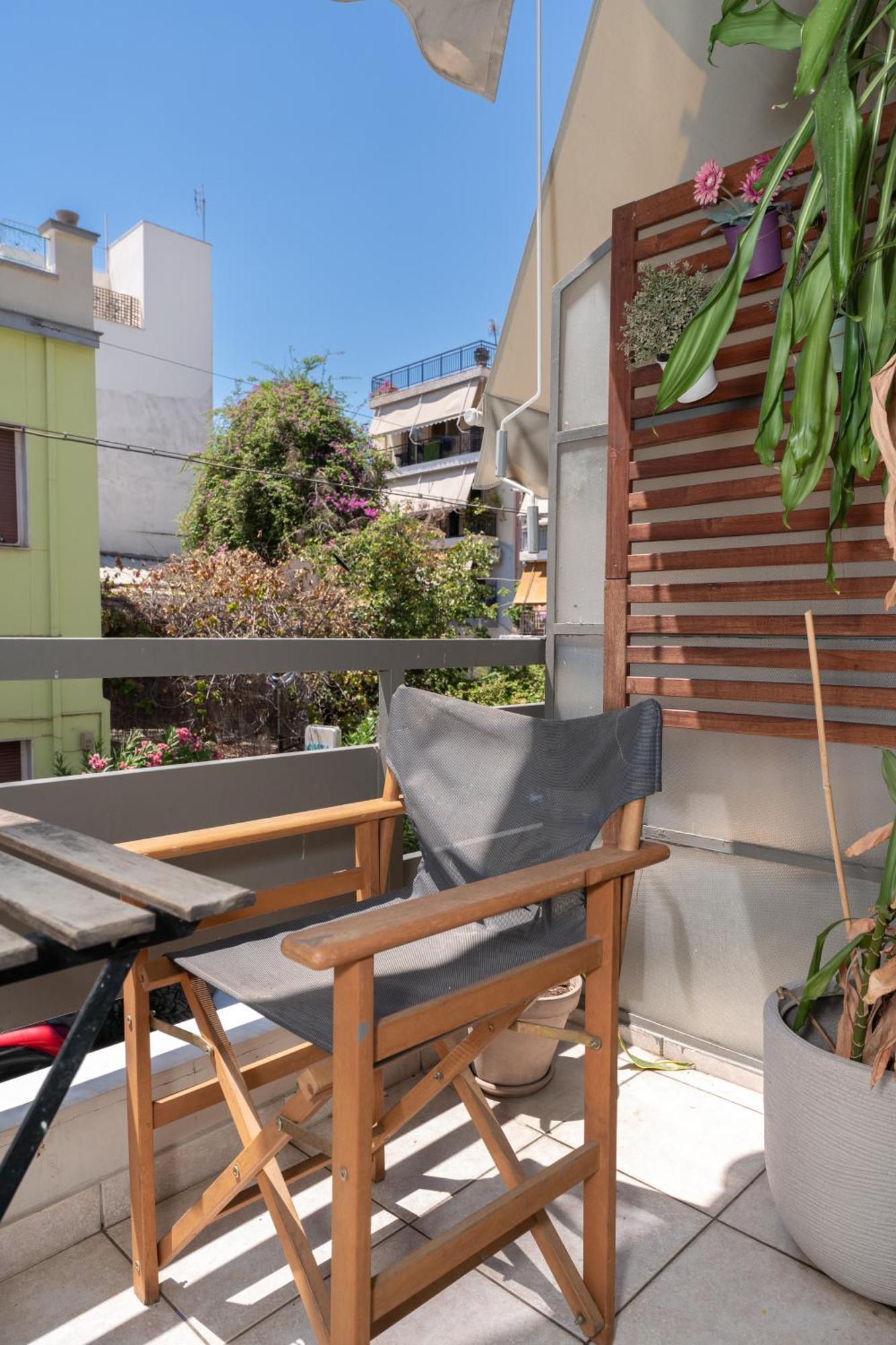Modern In Thiseio With Balcony * Athens